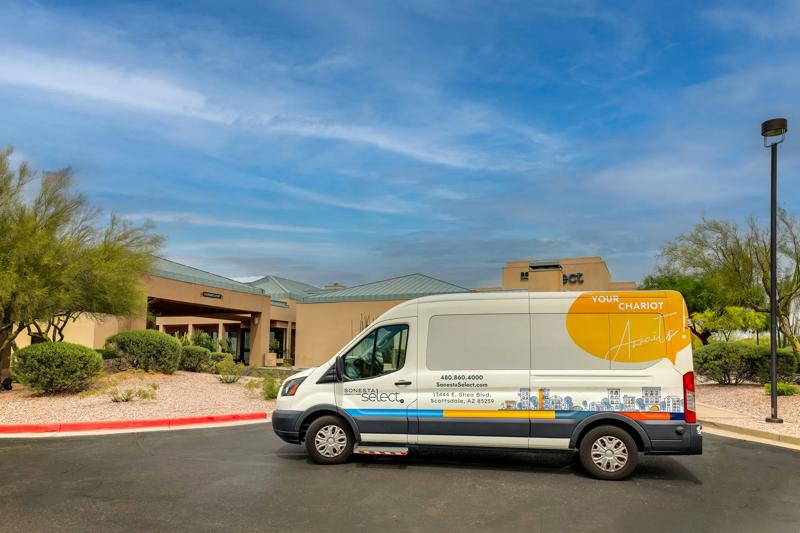 SEL_ScottsdaleMayoClinic_Amenity_Shuttle - 4D26B492-449E-423D-9CC8886E1D6F662D