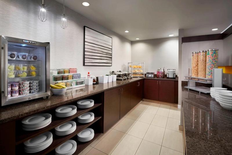 SES_Annapolis_Dining_4 - 4EA85401-6BC6-46CD-B626A9FA8D42DBC0