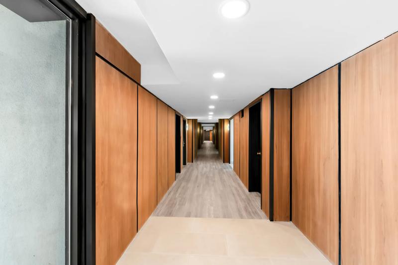 SEH_AtlanticCityWest_Hallway - 52892DC4-3EC4-41CE-8485A95DFB4D1572