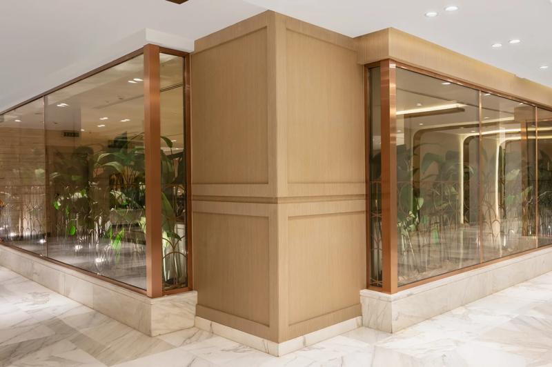 SHR_Luxor_hallways_1 - 52C0D3C1-04D0-46F2-8540551FA5A3B7D0
