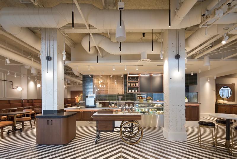 TRS_TheCliftSanFrancisco_Dining_Fredericks_CafeBar