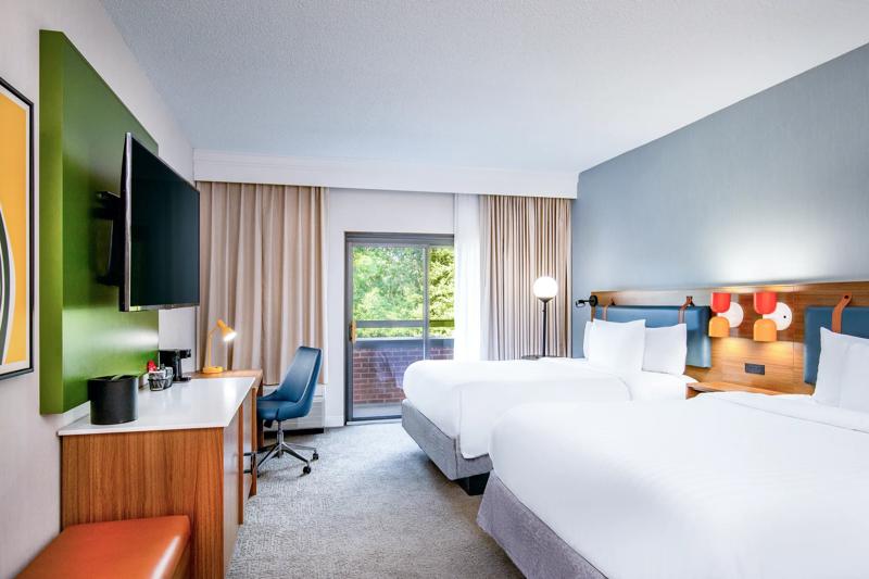 SEL_BostonFoxborough_GuestRooms_Suites Double - 5632BE24-7199-4D43-A3C82D177B290D8D