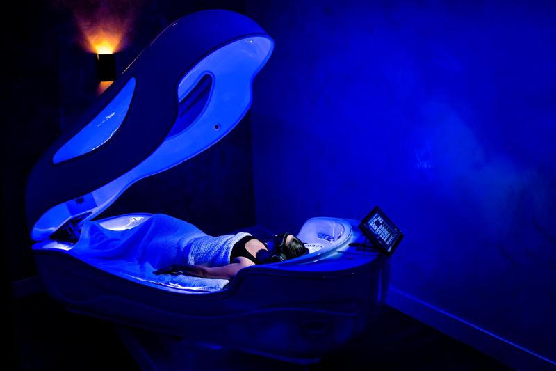SHR_NautilusMiamiBeach_Amenity_TanningBed - 56DEA583-80B2-4386-8EEB8D6A586EF8B1