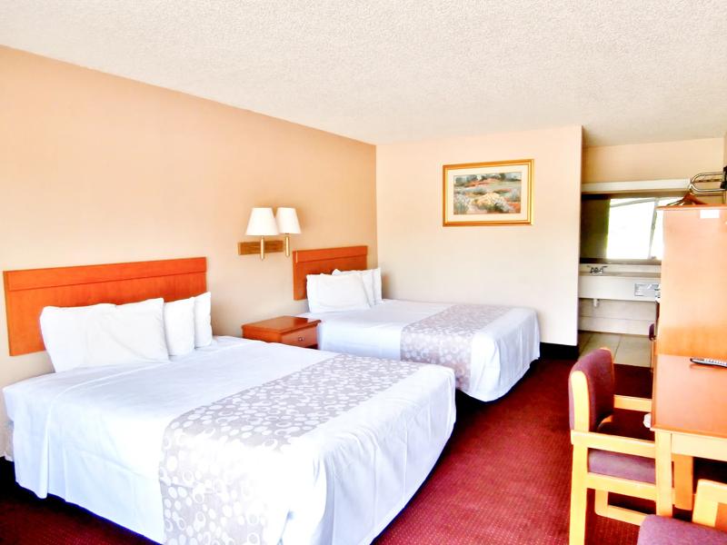 ABVI_AlachuaFL_GuestRooms_Two Queens_Room - 5AFA9A23-9D71-4218-9C854903150C697F
