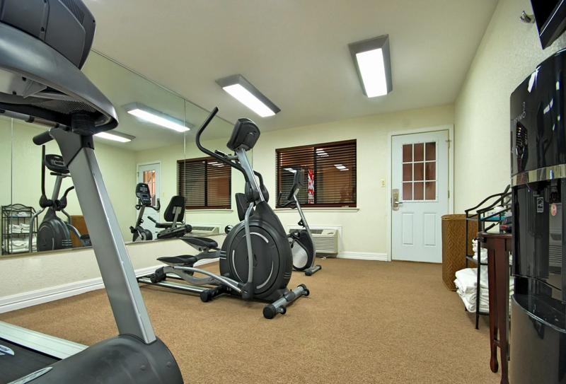 ABVI_Kingsville_TX5088_FitnessCenter1 - 5B431C91-8CCB-4EFD-BF0600088CBF22E9