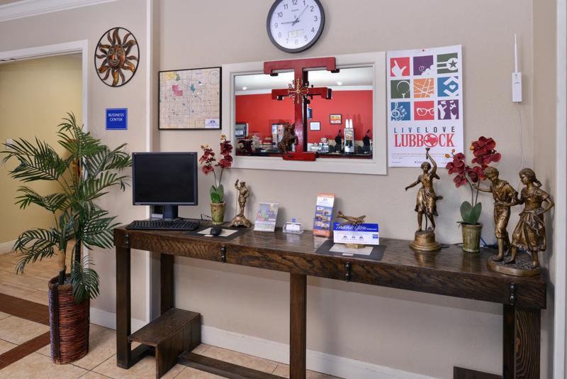 ABVI_LubbockE_TX1218_BusinessCenter - 5F9EB206-543C-4B5A-9BE2598DC94BA64C