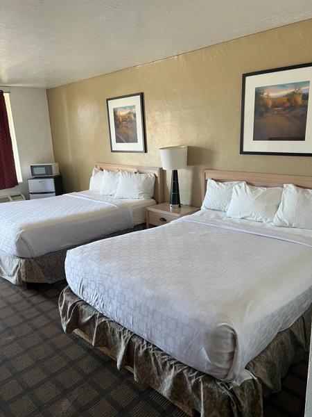 ABVI_WendoverUT_GuestRooms_Two Queens_Beds - 6003F2D1-2F88-4591-A4721D5C96DD4D98