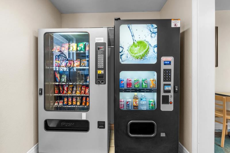 ABVI_LakeCityFL_Amenities_Vending - 60B769FA-A5EC-4303-ADA05C0C742F75FC
