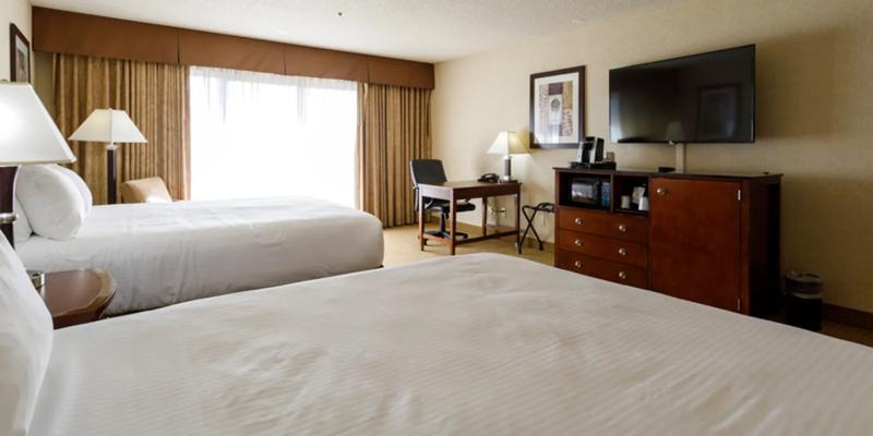 RLH_MaverickHotelAndCasino_NVELKO_PQQ-room_03 - 611634D8-75FB-4612-92A859D2EC652E87