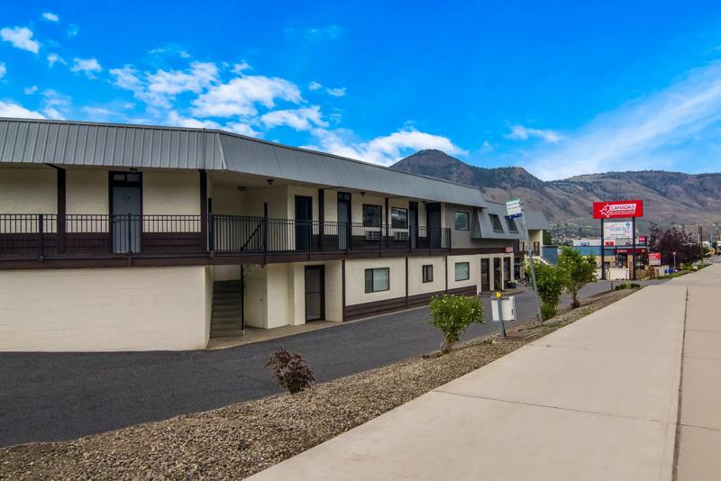 CBVIS_Kamloops_BC1698_Exterior_02 - 611908E3-F428-4250-8F4C0E6CB4A6E3CC