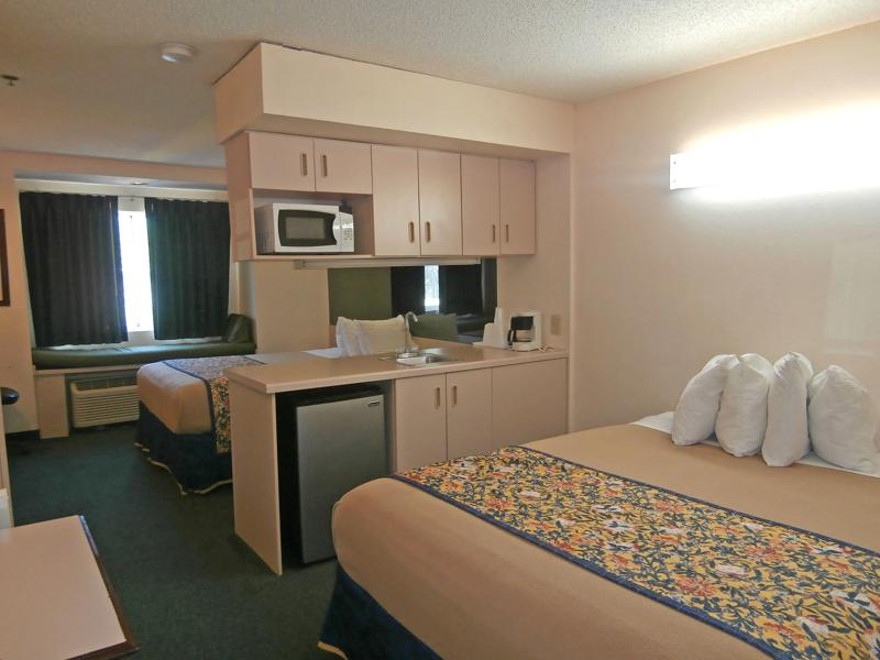 ABVI_McDonoughGA_GuestRooms_Two Queens Suite_Room - 6124E0FA-F4C6-4673-8A33339C89CEB73A