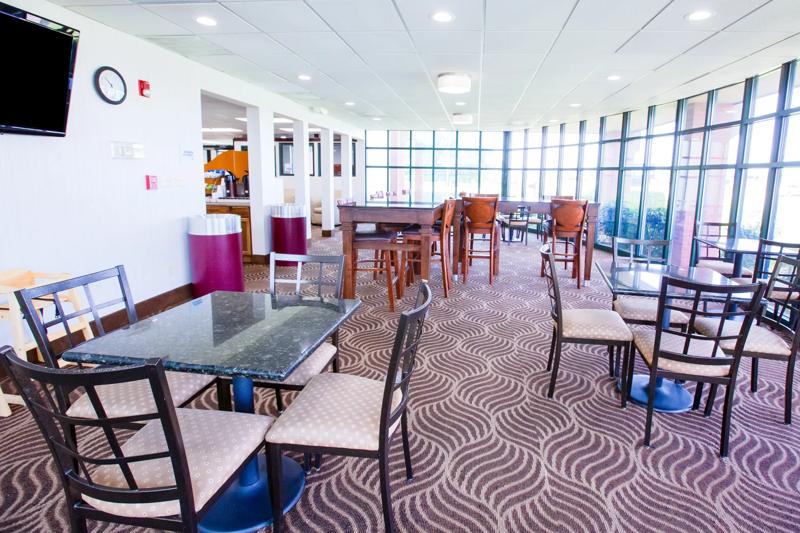 ABVI_WestPointMS_Dining_Breakfast Area_Tables - 615BC6B9-BB5E-4B51-AD84D79A5741F22E
