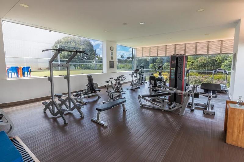 SHR_Pereira_Fitness_Center - 615D4DF9-E04A-4880-AA53CE4E64624811