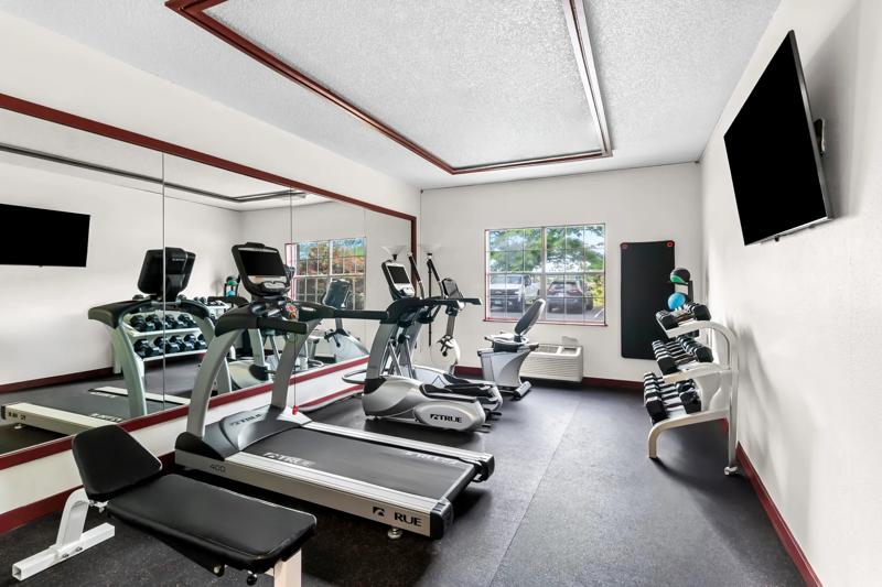 RLH_Portland_Airport_FitnessCenter_1 - 6199FC0F-95EE-4B9E-883EED8163B0016B