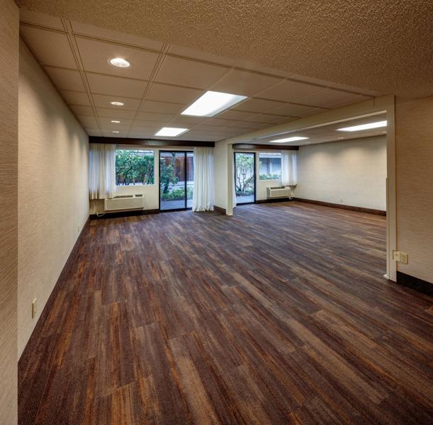 RLH_Bellevue_WABELL_60539062_4K - 61B24321-340E-4EB2-8FAB9B2524513AD0