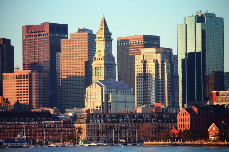 Discover Prestigious Universities Near The Royal Sonesta Boston