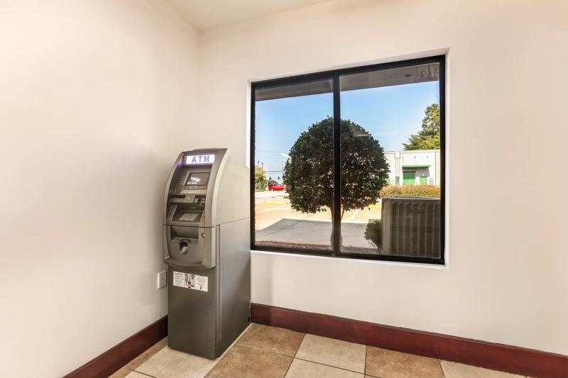 ABVI_StockbridgeGA_Amenities_ATM - 649C1DE2-F4D0-46FC-A2056F356DC531A7