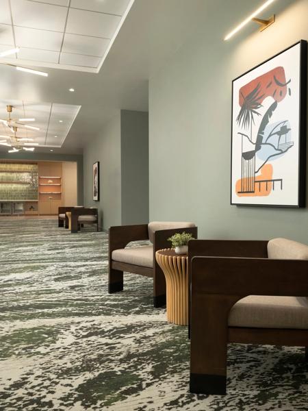 SHR_LosAngelesAirportLAX_Foyer_SittingArea - 69F0AF47-993D-431B-9F33716AAC328122