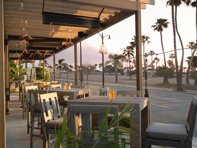 SHR_RedondoBeach_Dining_Sol_Patio - 6E94E8B0-0D7C-43CB-9F05C9945CAC7975