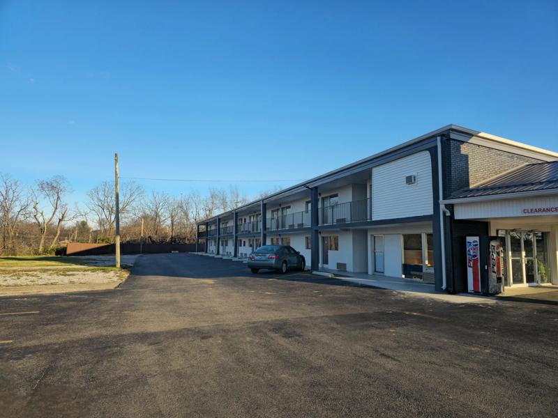ABVI_ElizabethtownKY_Exterior_Side - 6F843270-75E9-4A89-8C1E4E7F5C7CBB14