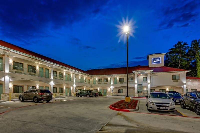 ABVIS_IAHAirportNorth_Exterior_5 - 6FB2C8A5-84B8-4C6C-952FB841B00AF79F