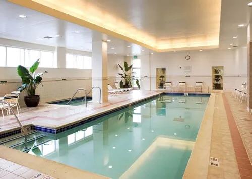 SHR_Emeryville_Amenity_Pool - 7031F1E2-1C19-44DC-90D15359B956EC83