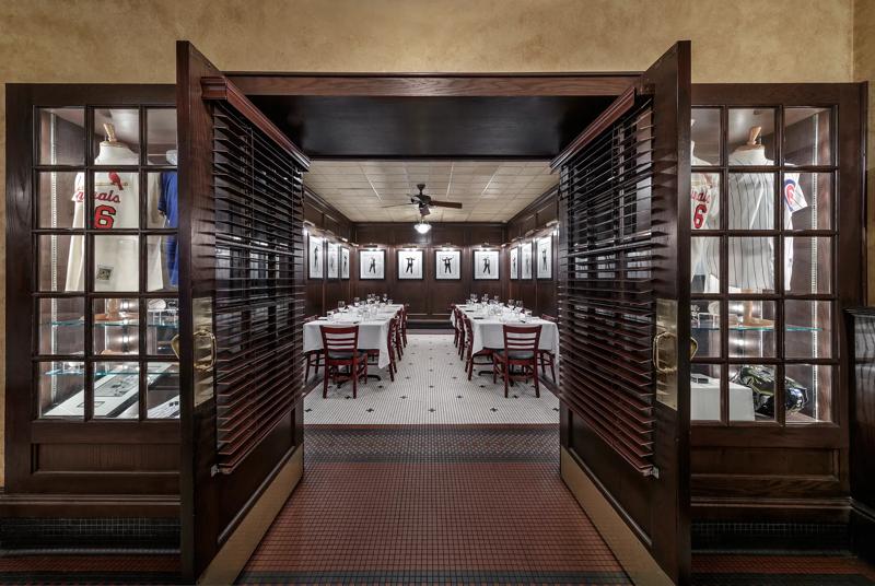 SHR_ChicagoOHare_Dining_DancingHarryPrivateDiningRoom_LongTables