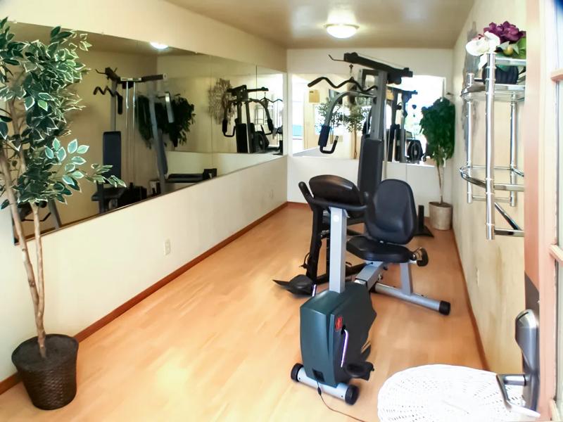 ABVI_EugeneOR_Amenities_Fitness Center - 75316A9B-4980-430D-9C25DEA85A5736AA