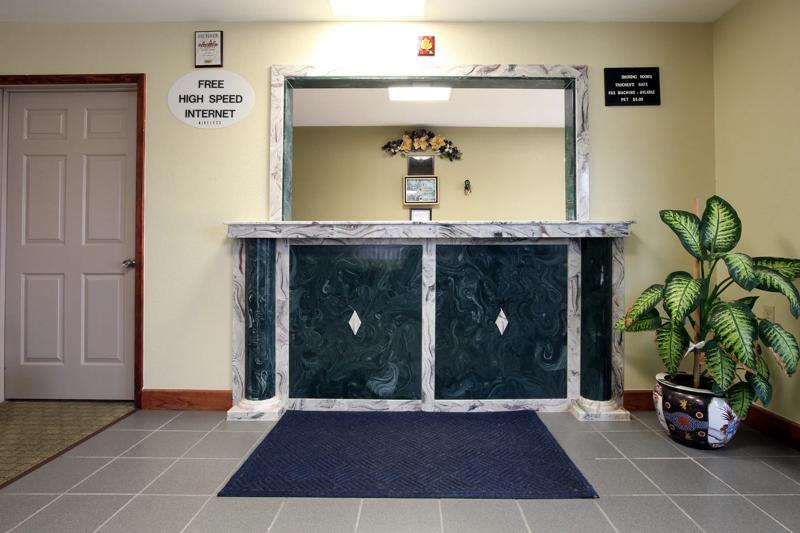 ABVI_Cabot_AR1561_Lobby - 76316ECF-CF85-46BF-962FB232D180DCE8