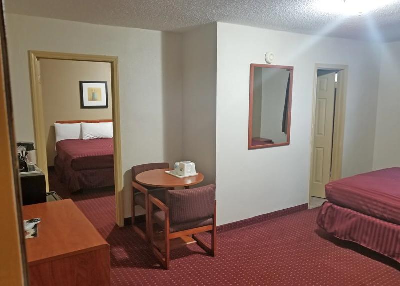 ABVI_WilliamsGrandCanyonAZ_GuestRooms_Suite_Room - 76B964F9-8364-4C99-972D149495698E14