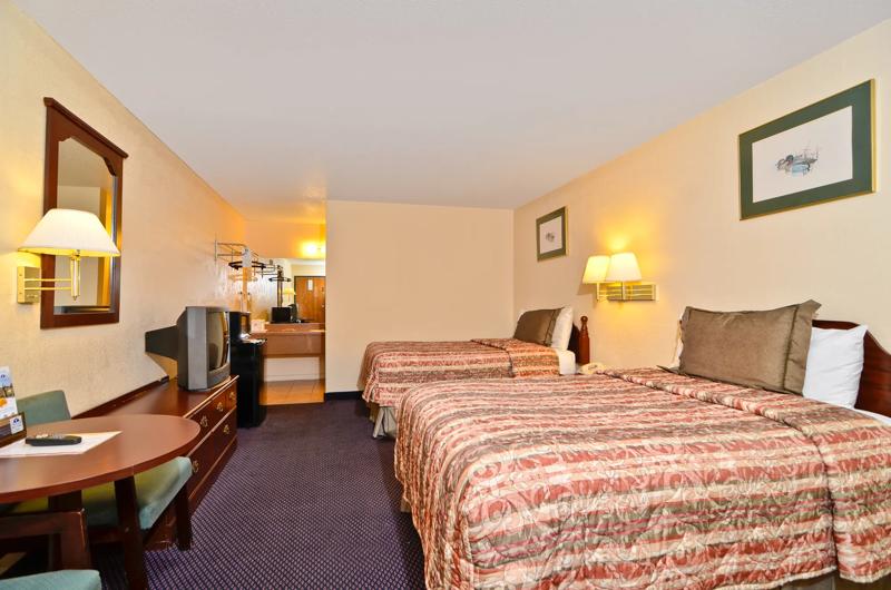 ABVI_StGeorgeSC_GuestRooms_Two Doubles_Beds - 76CE6ECE-DD99-446E-BCDD27DD3863D207