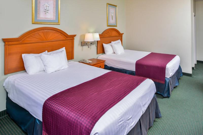 ABVI_WigginsMS_GuestRooms_Two Queens Suite_Room - 7C7254EC-933F-42AB-B2182D78CF0FC5F8