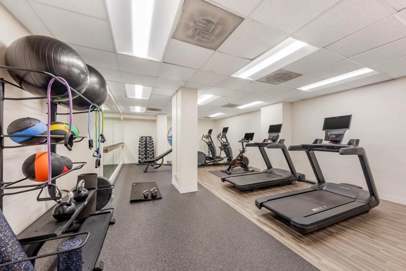 SES_SanAntonioDowntown_Fitness-2 - 7CE3ABEF-AEE3-4BA7-98CD74ABF59368F1