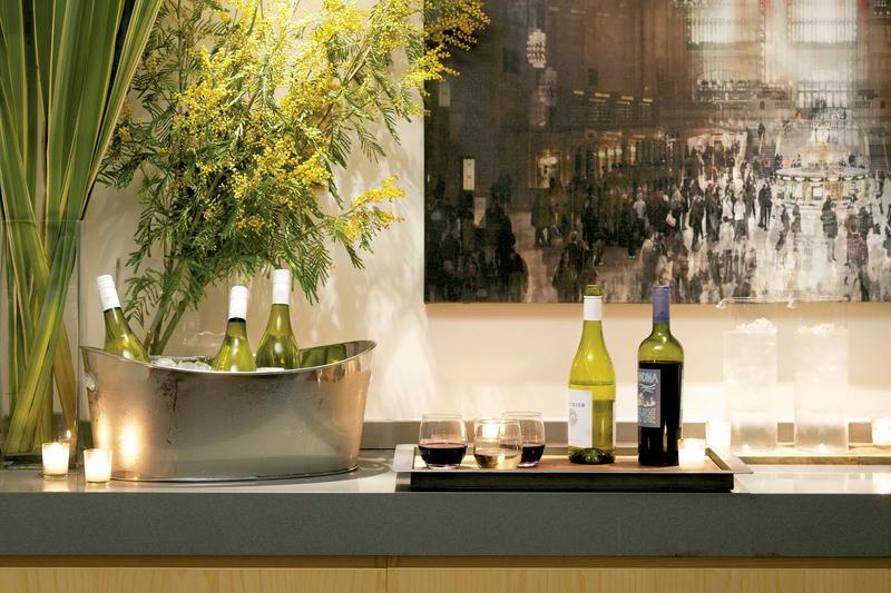 SHR_TheFifty_Amenity_WineHour_Display