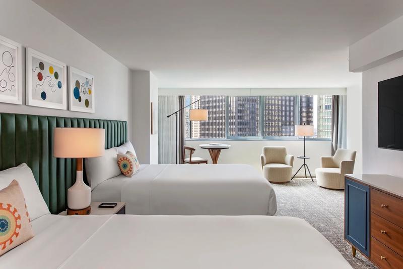 TRS_ChicagoDowntown_GuestRooms_Two Queens_Room - 81C12623-3BB7-4EBE-908155C51D9FF3DF