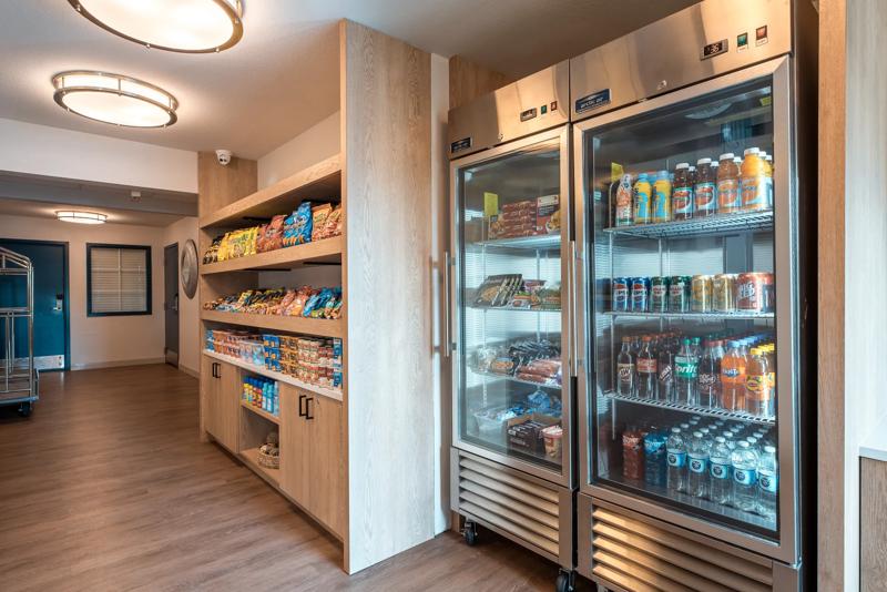 SIM_DallasRichardson_Amenities_The Market - 81E81BDE-BC45-4A07-AC39B8C8B3341021