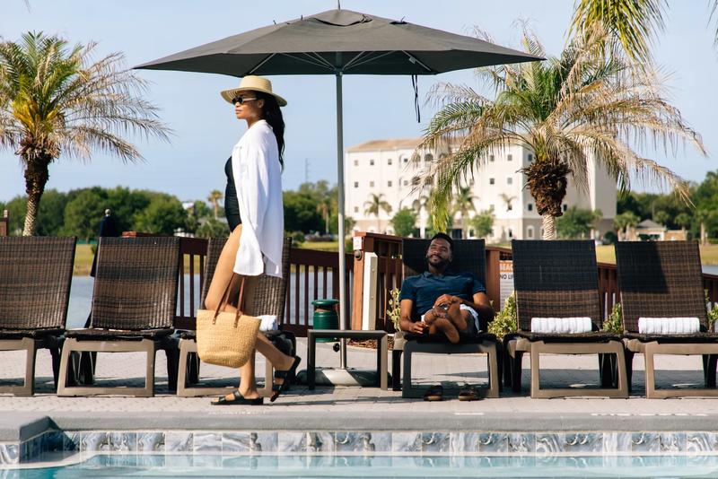 MOD_SummerBay_BrandShoot_050626_Pool_RN-14