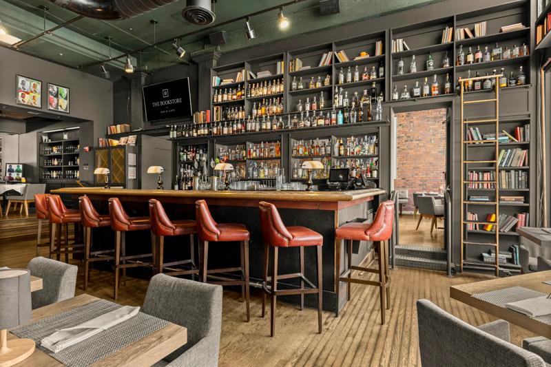 TRS_AlexisSeattle_Dining_BookstoreBar_Bar