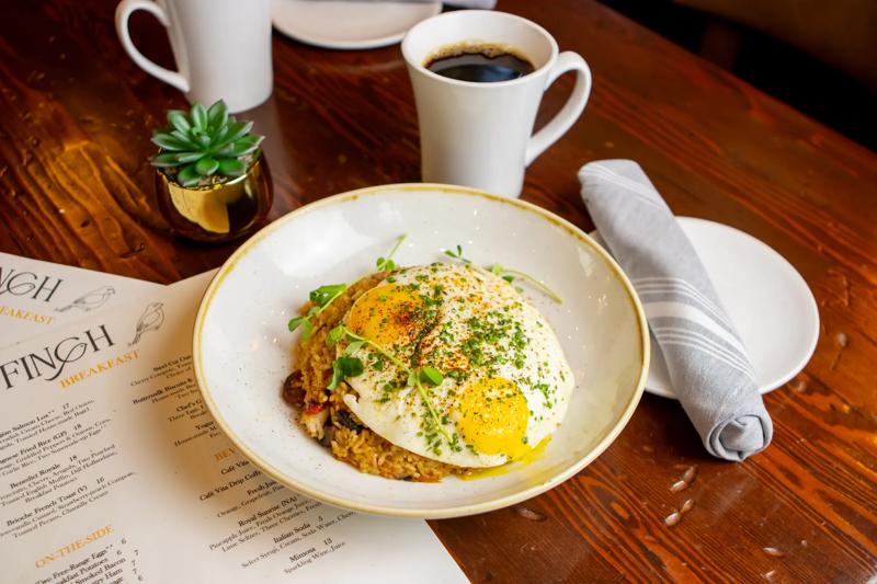 Hotels with Free Breakfast