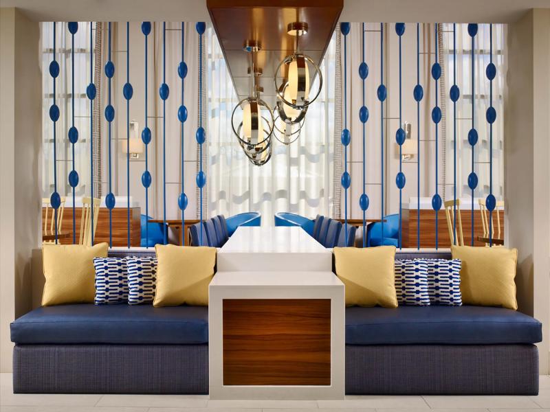 SES_Brand_AuburnHillsDetroit_Interior_Lobby - 85B0F668-E418-428E-B676B8B75DFC1AA2