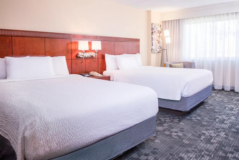 SEL_CharlotteUniversityResearchPark_GuestRooms_Suites Double - 886D7711-6D52-4212-A3FE3698B3D6AF83