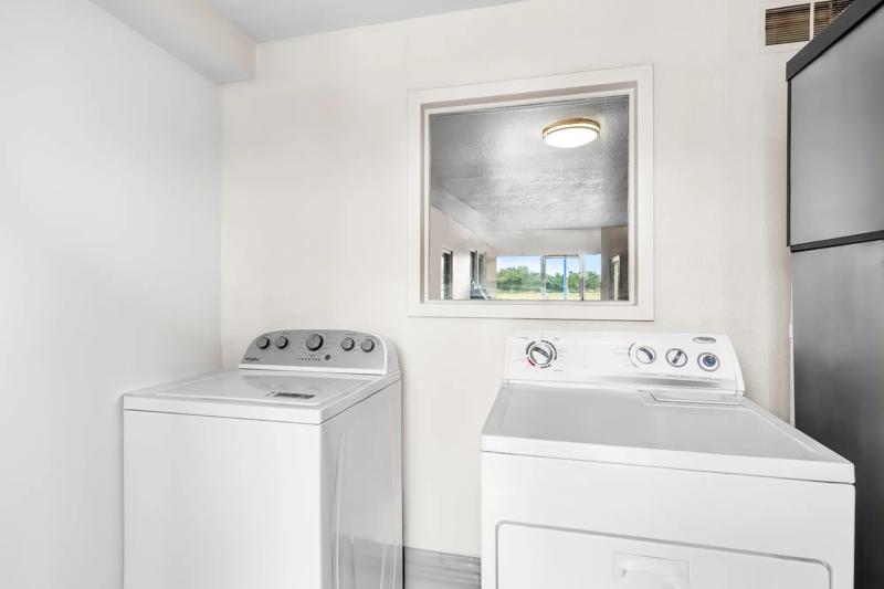 ABVI_StillwaterOK_Amenities_Laundry - 8A35C386-0F7F-4D90-91670E5757638E95