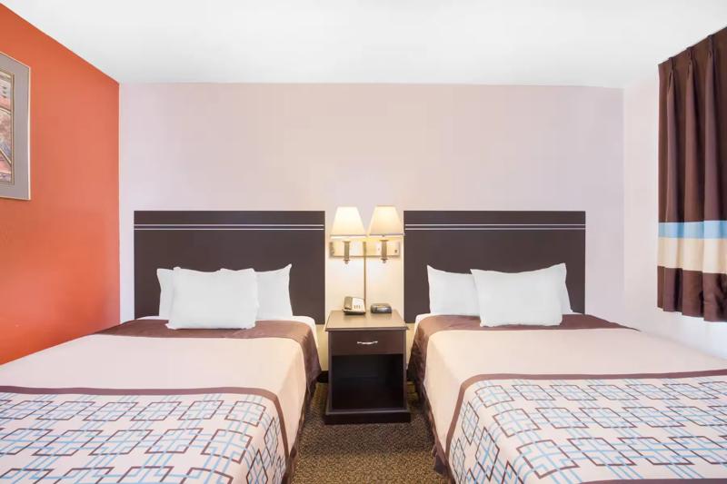 ABVI_HobbsNM_GuestRooms_Two Doubles_Beds - 8F1C6926-723E-41DD-AC44D2E73A8F998E