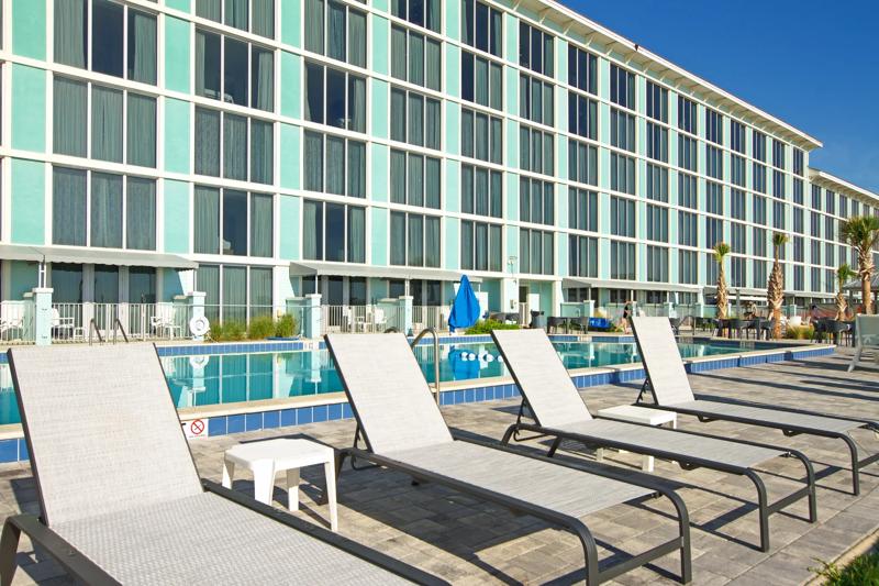 MOD_GrandSeas_poolarea4 - 902E32ED-9E25-479D-AB2F383CC78D4C38