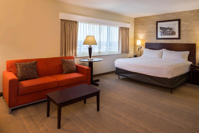 In-Room Amenities at Sonesta Chicago O’Hare Airport Rosemont