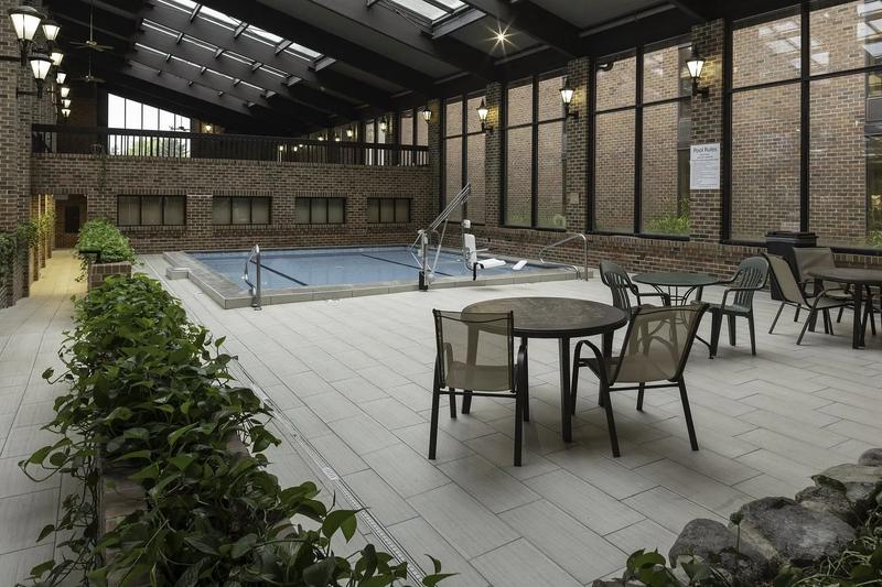 MOD_WilliamTell_pool - 93098883-6D5A-4370-A6984F44ADEC08CB