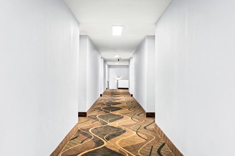 RLIS_Yakima_Hallway - 933A8C54-7C5F-41C5-B2214DD1FCCA6103