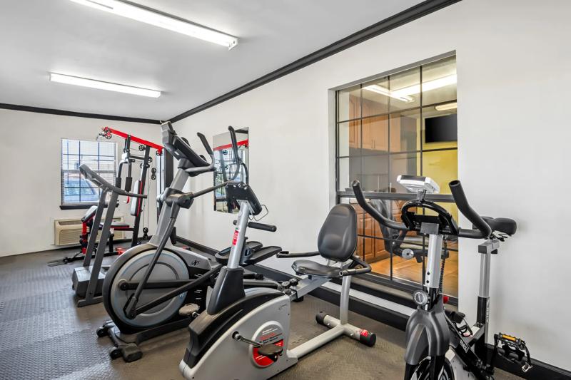 ABVI_MidlothianCedarHill_TX1548-FitnessCenter-1 - 9340529F-B30F-4190-8EA0C760BD76504D