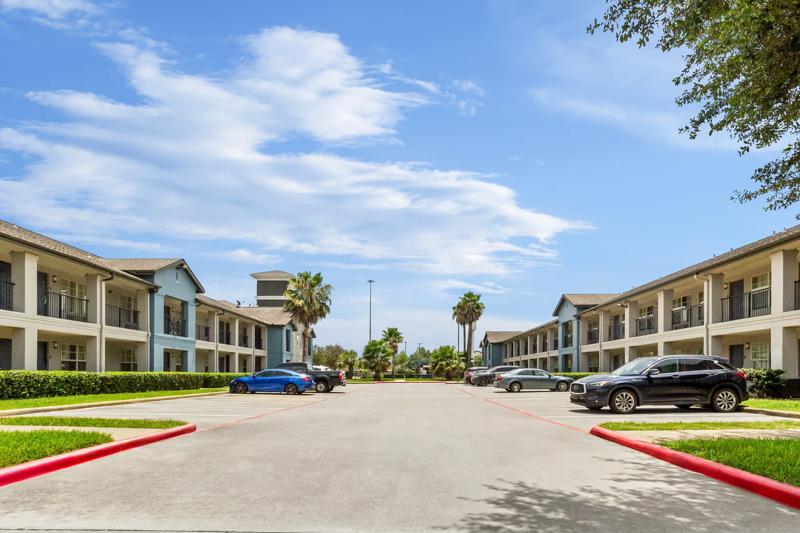 SIM_Stafford_TX6473-Exterior-6 - 94A1AFD3-20A0-47CE-BACB7688B06A6228