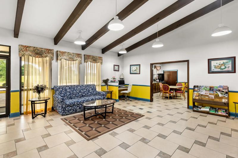 ABVI_AberdeenMS_Lobby_Seating - 952C9ADD-6942-44C3-81ACCC8101B89231